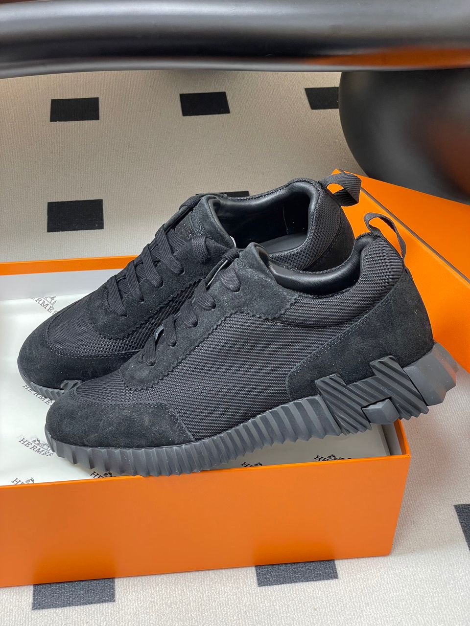 Bouncing Hermès Triple Black .