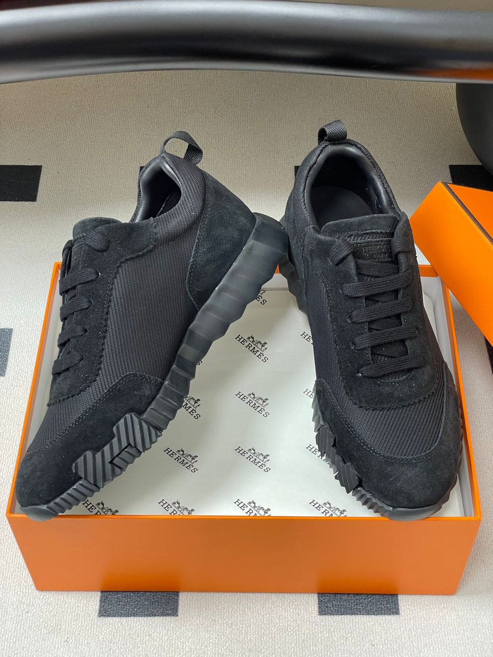 Bouncing Hermès Triple Black .