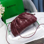 Bolsa Bottega Veneta The Pouch