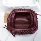 Bolsa Bottega Veneta The Pouch