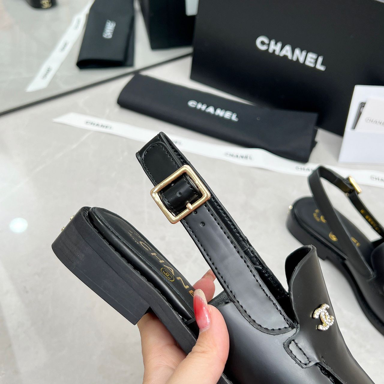 Mocassim Chanel Slingback Loafer