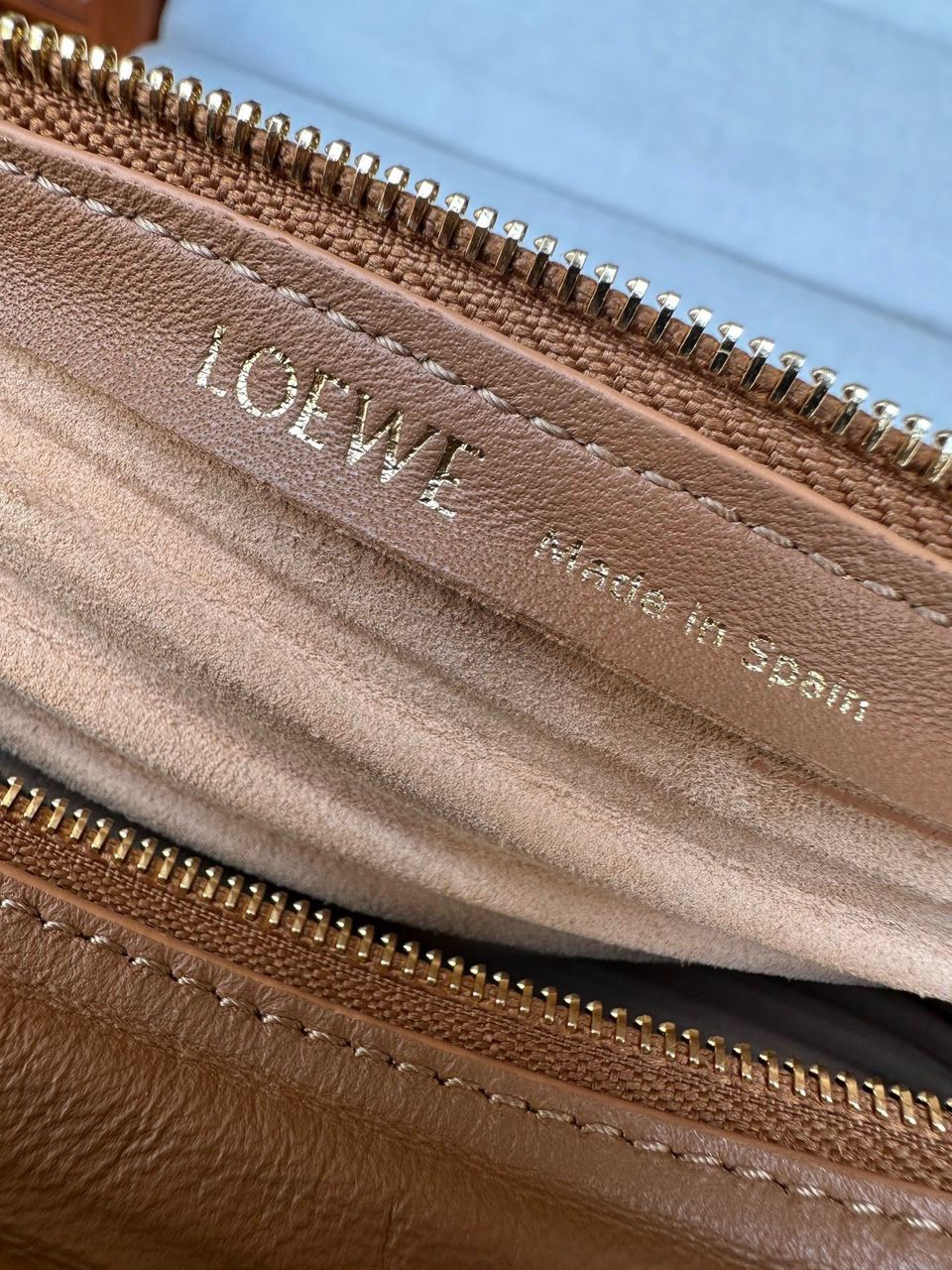 Bolsa Bracelet Pouch Loewe