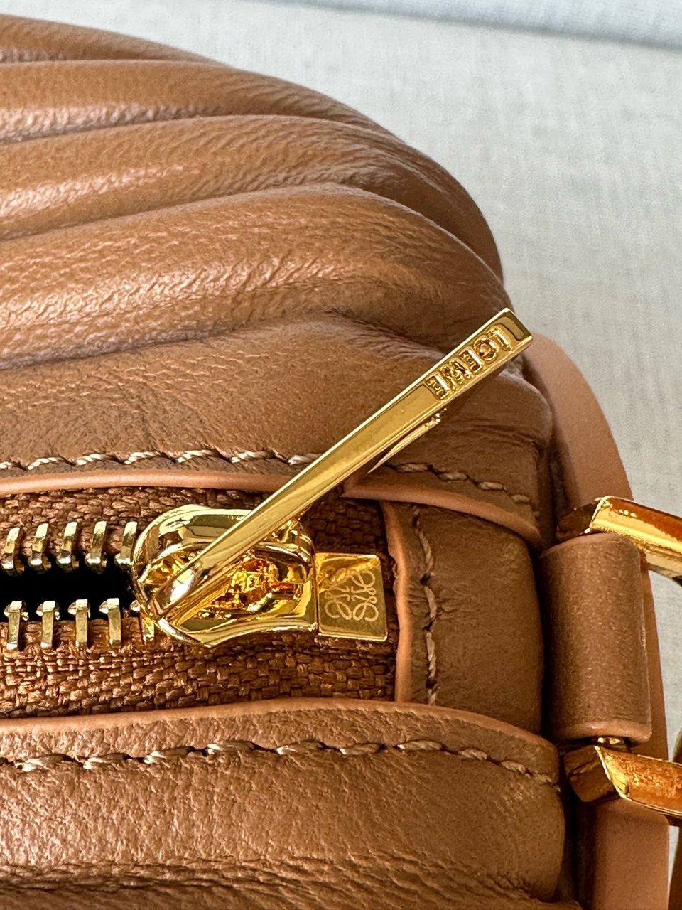 Bolsa Bracelet Pouch Loewe