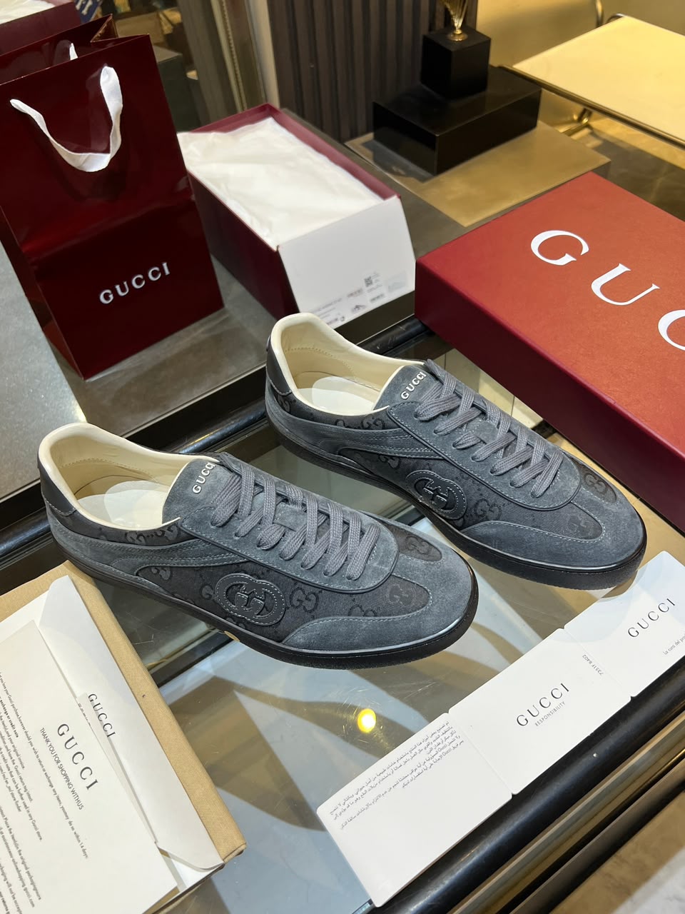 Tênis Gucci G75