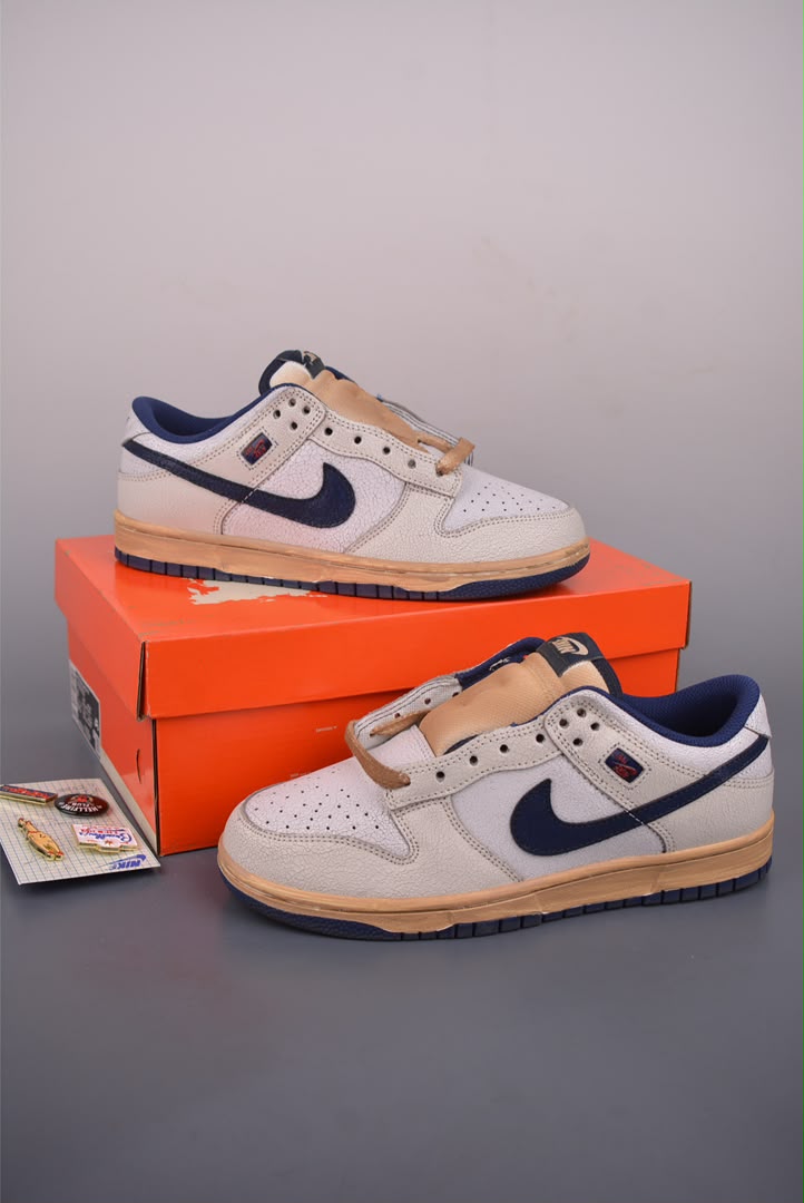 Nike Dunk Low stranger things