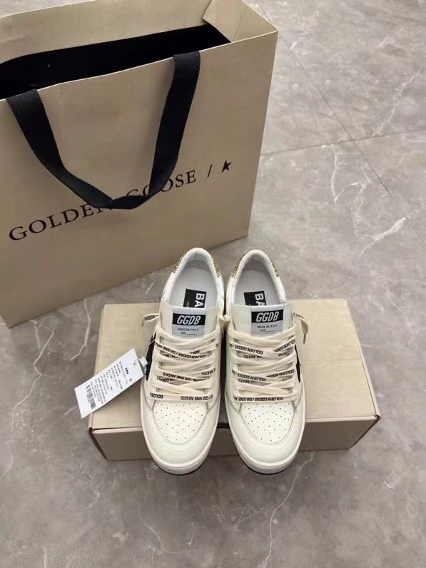 Golden Goose Golden Star Glitter Black