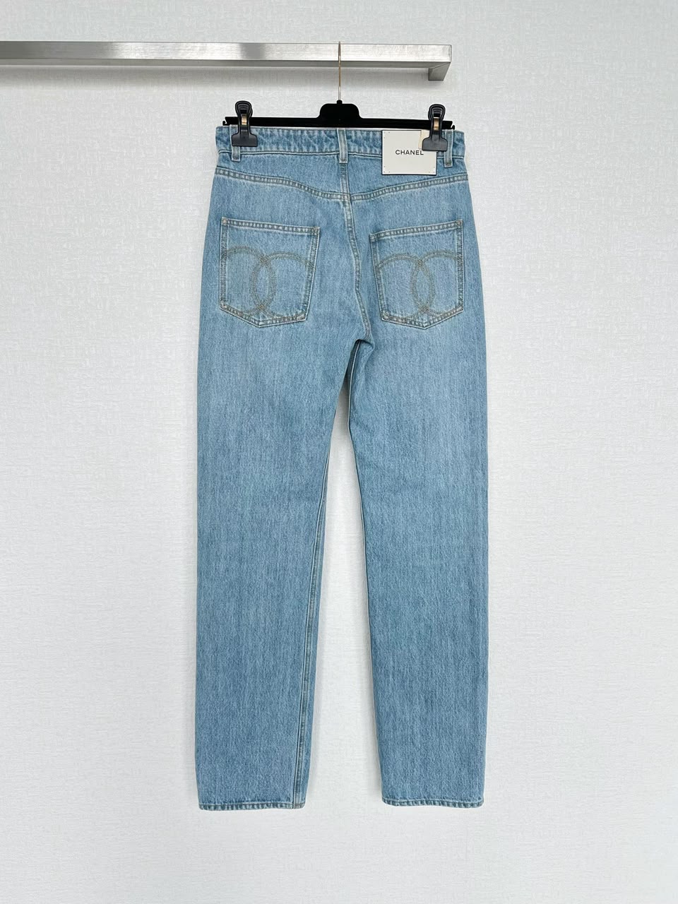 Calça Jeans chanel..