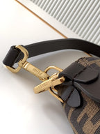 Bolsa Fendi Baguette