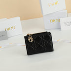 Carteira Lady Dior Dahlia .
