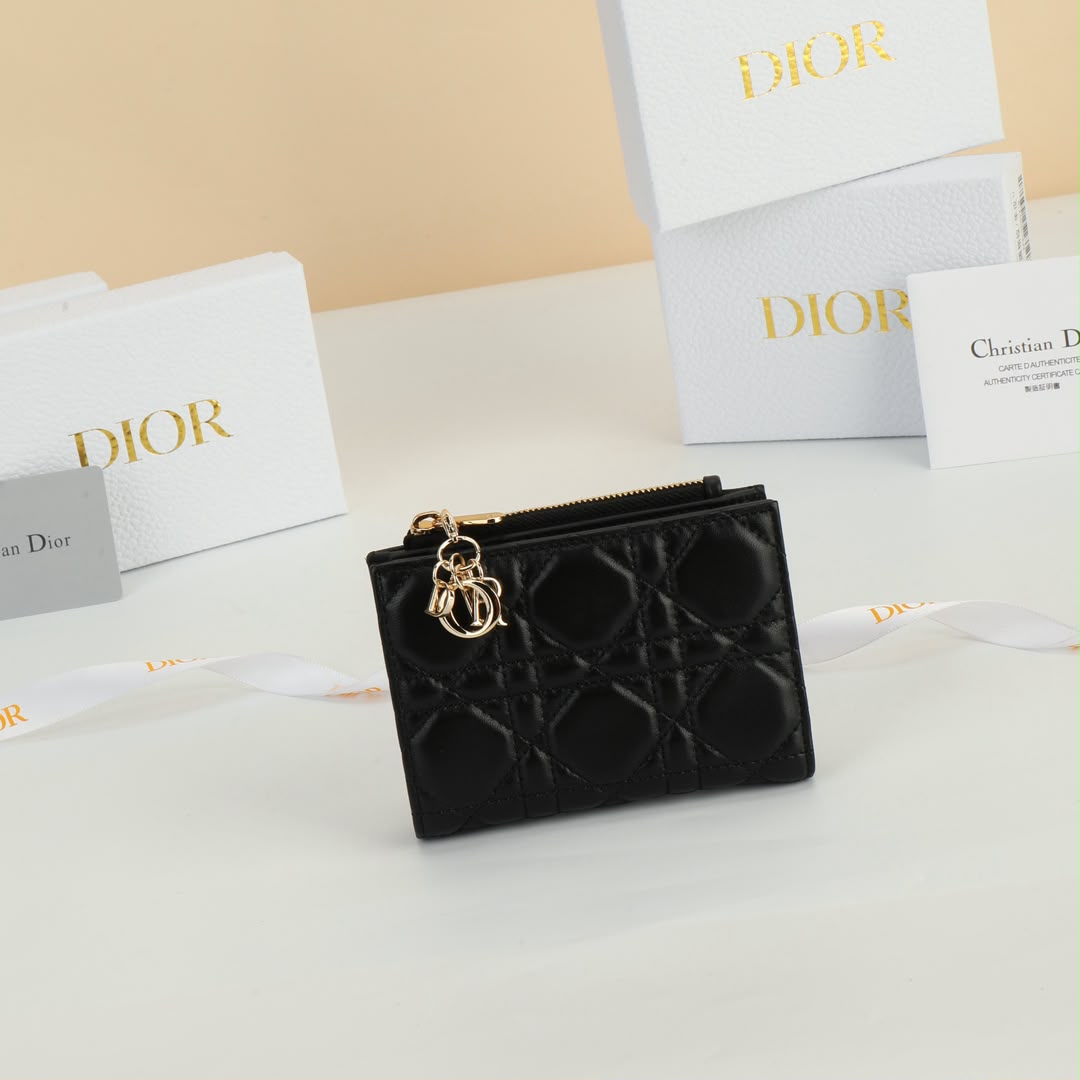 Carteira Lady Dior Dahlia .