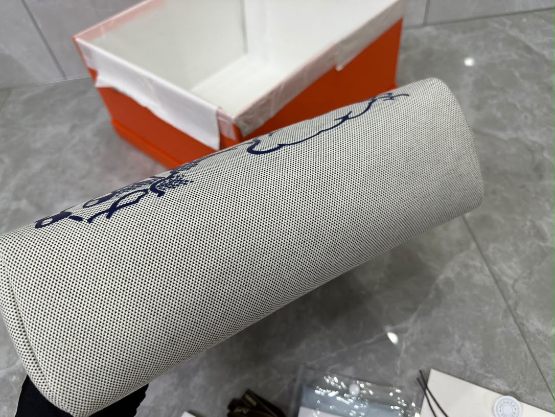 Hermès Herbag Zip 31