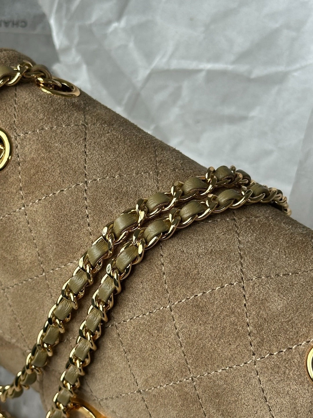 Chanel Classic Double Flap camurça