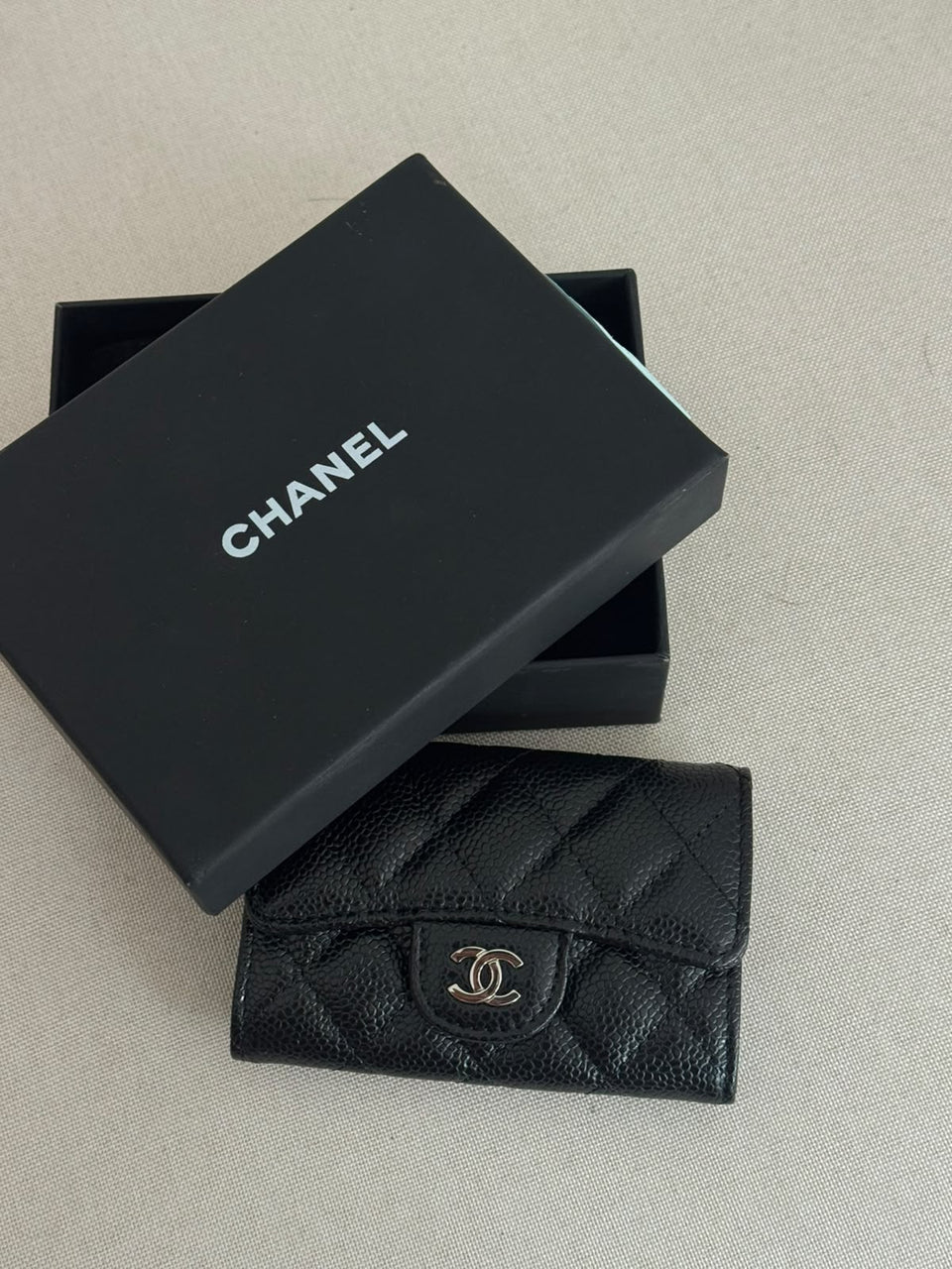 Chanel Classic Flap Card Holder BLACK Gold hardware . ( Pronta entrega )