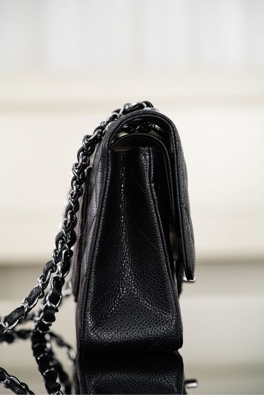Chanel Classic Flap Bag Prateada