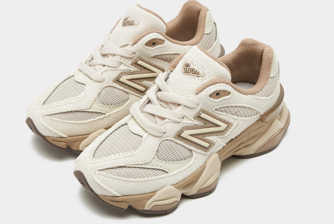 New Balance 9060 Cream .