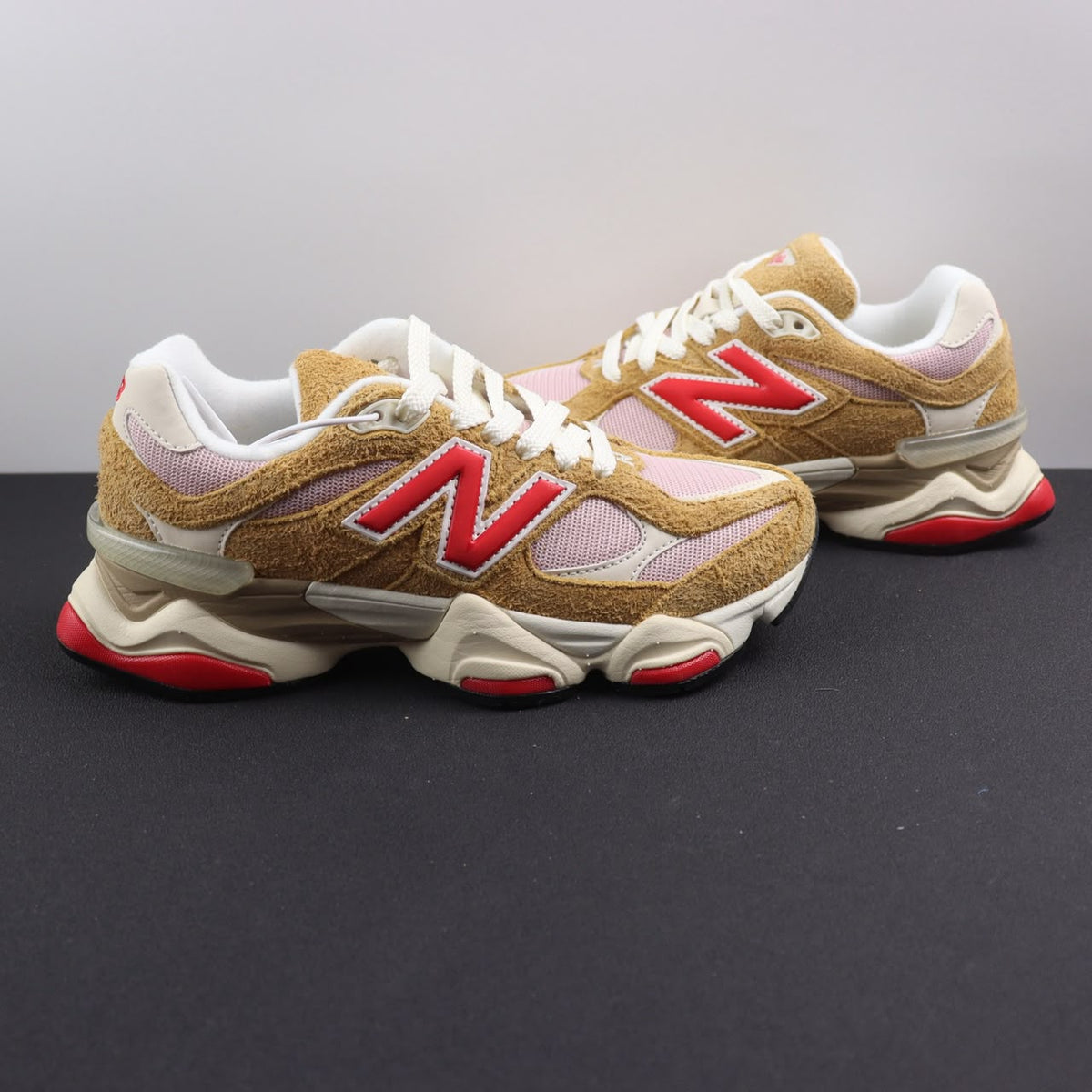 New Balance 9060 Great Plains True Red