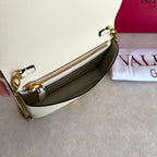 Bolsa Valentino Garavani VLogo Signature Off-White .