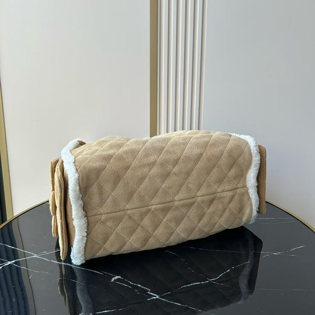 Chanel 25 Hobo Bag Large