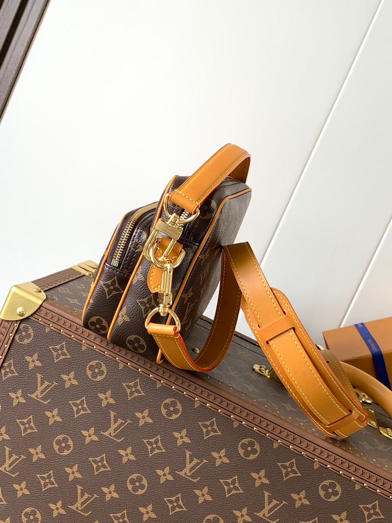 Louis Vuitton Monogram Amazone