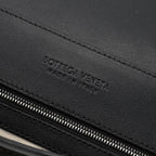 Bottega Veneta Messenger Andiamo Black