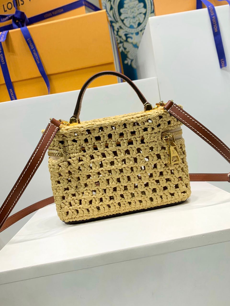 Bolsa Louis Vuitton Vanity Chain Pouch