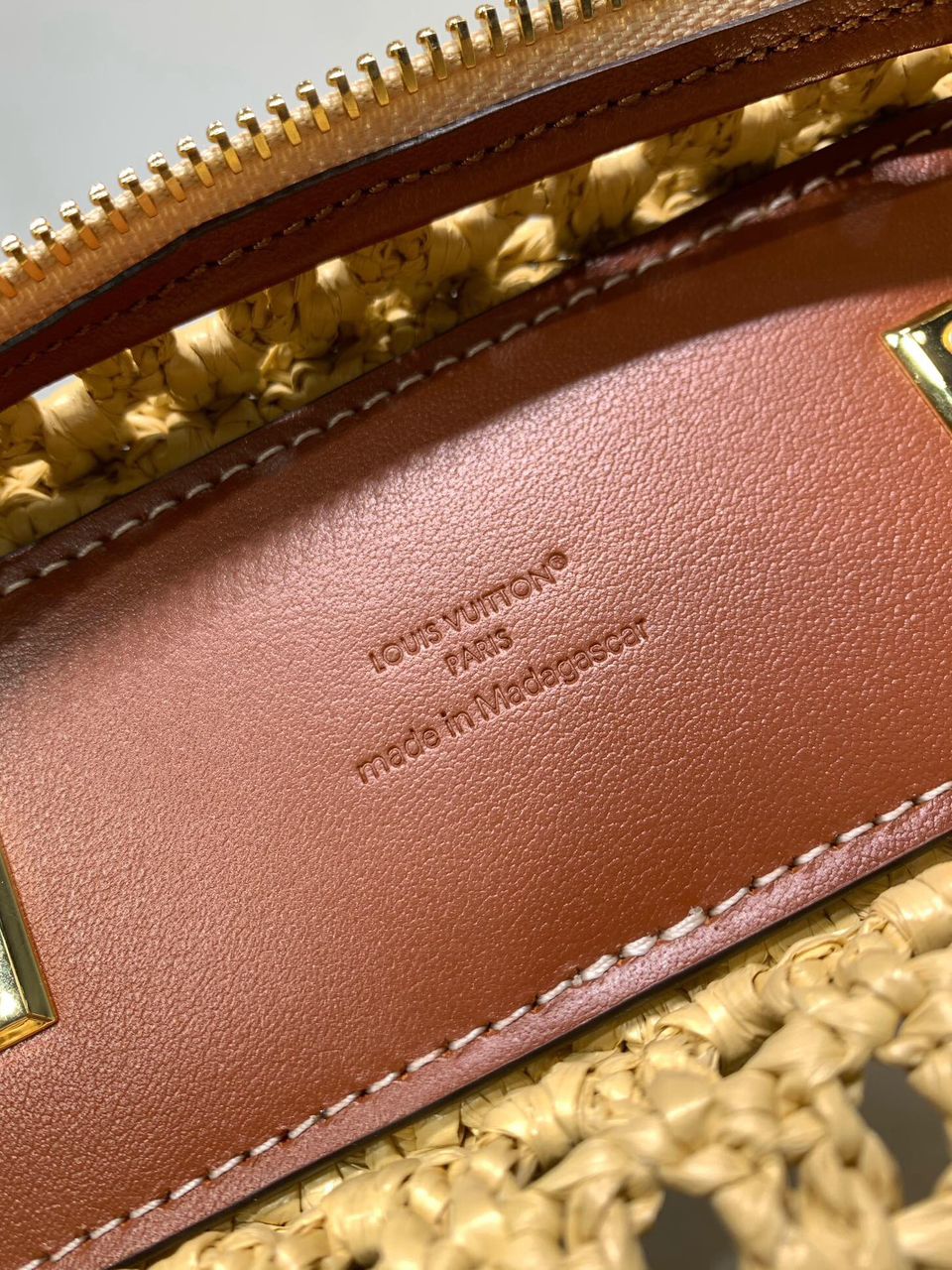 Bolsa Louis Vuitton Vanity Chain Pouch