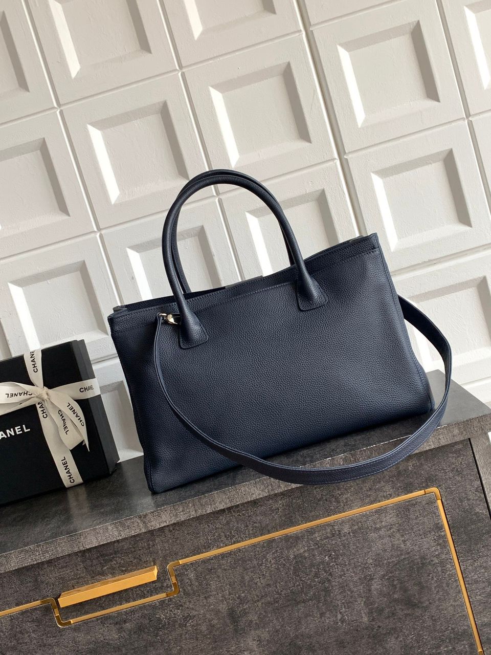 Chanel Executive Cerf Tote Black Leather Gold Hardware .