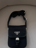 Prada Re-Nylon and Saffiano leather shoulder bag ( Pronta entrega )