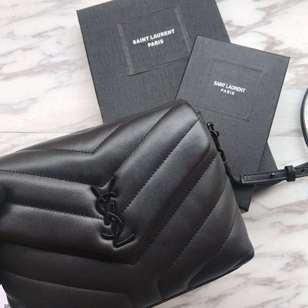 Saint Laurent Loulou Toy Bag All Black