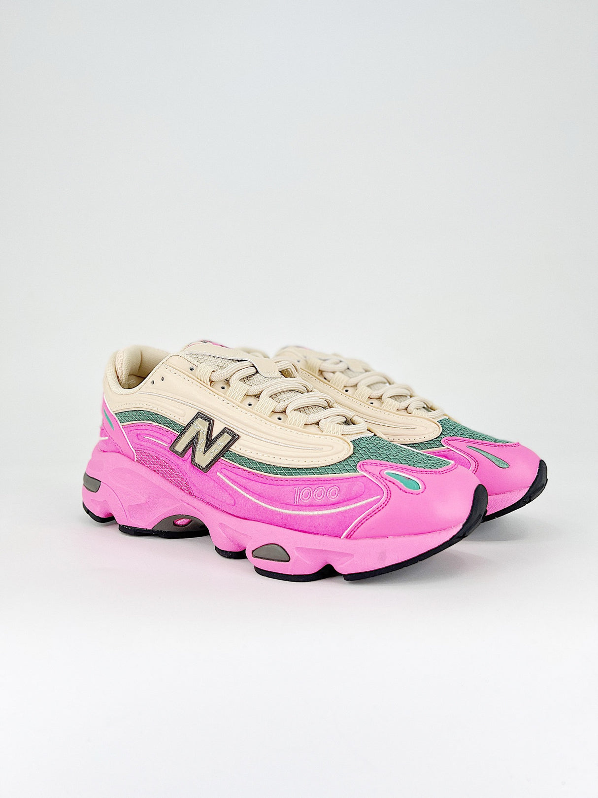 New Balance 1000 Tan Pink Green
