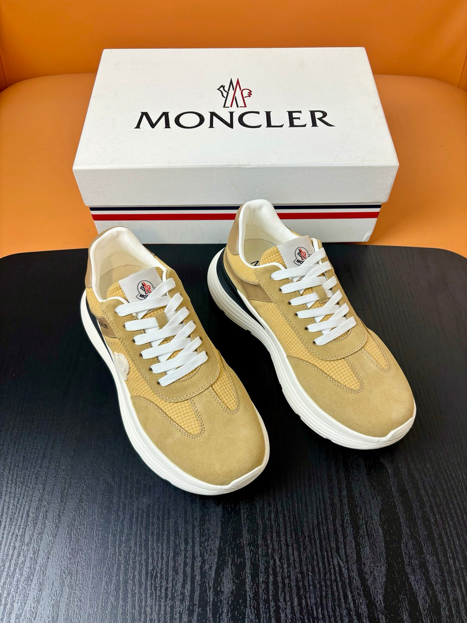 Moncler Pacey 2 Areia / Off-White