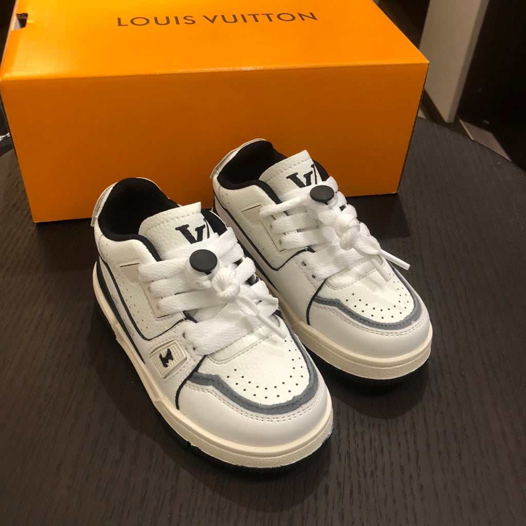 Trainer 54 LV  Black and White Infantil ( Pronta entrega )