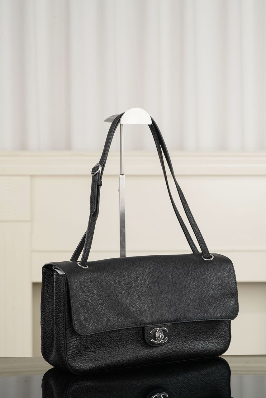 Chanel Maxi Souplissimo Flap Bag Black