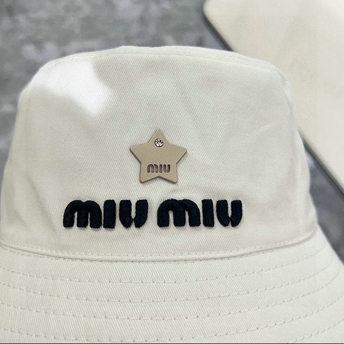 bucket miu miu