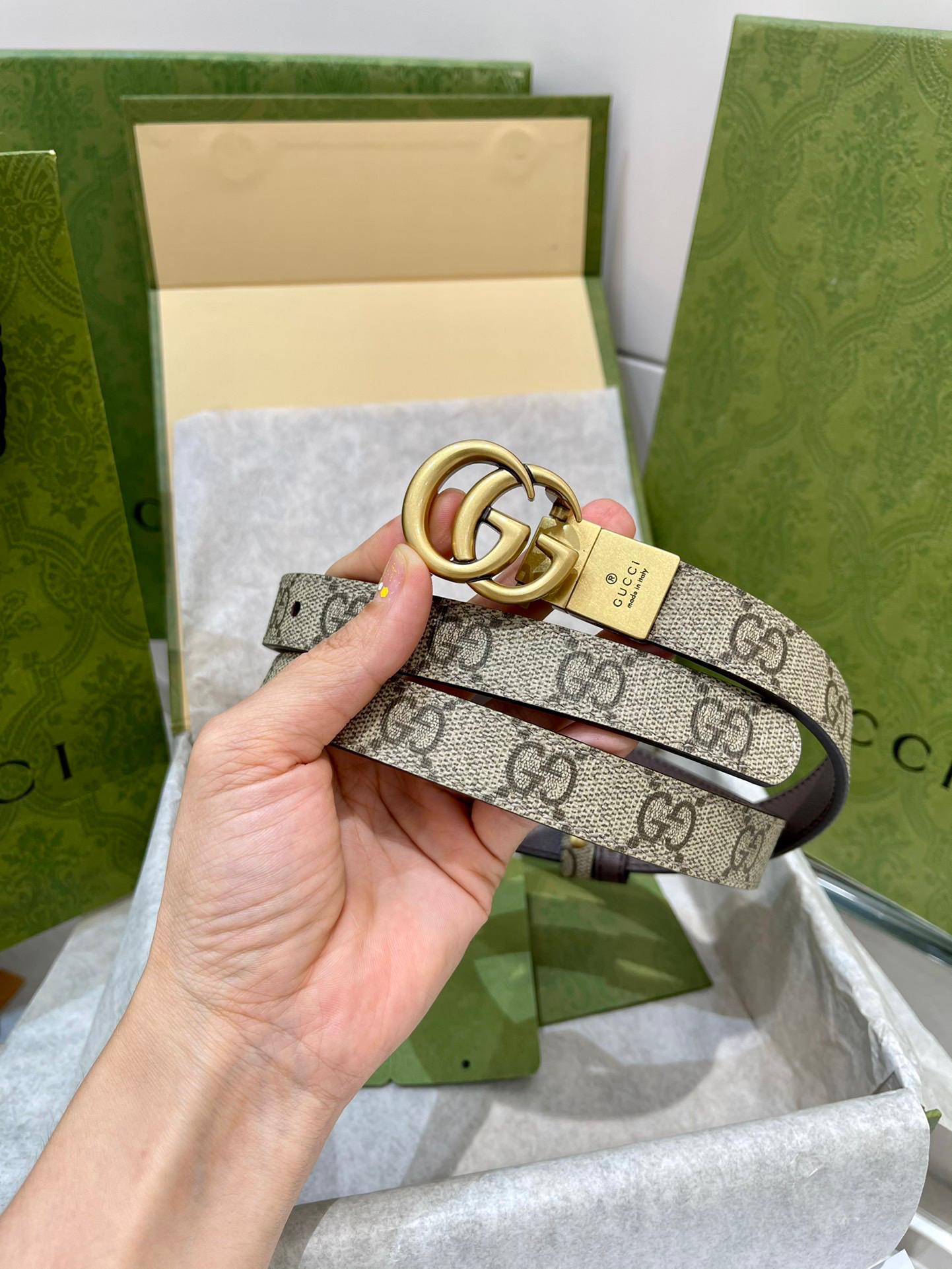 Cinto Gucci GG Marmont