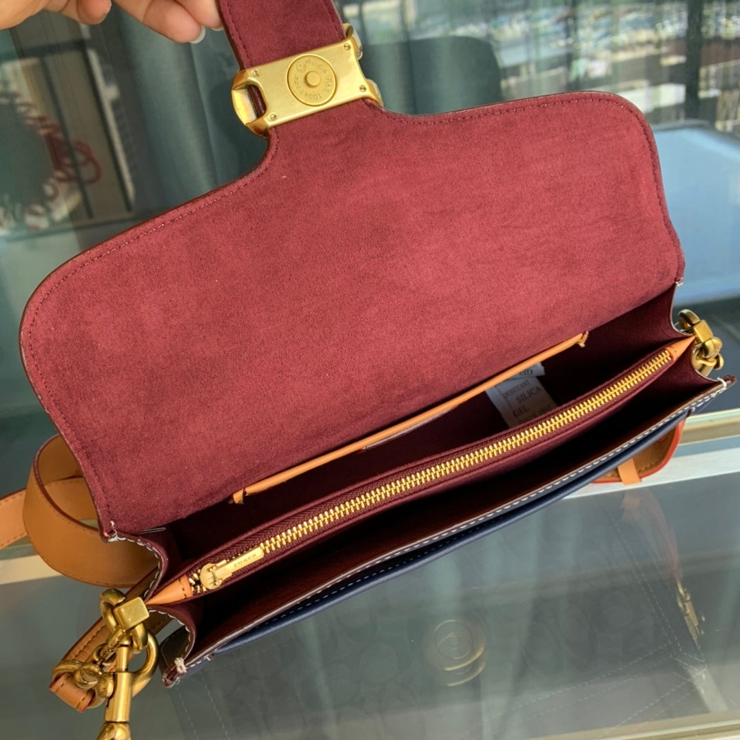Bolsa Coach Tabby Shoulder Bag 26 in Signature Chambray