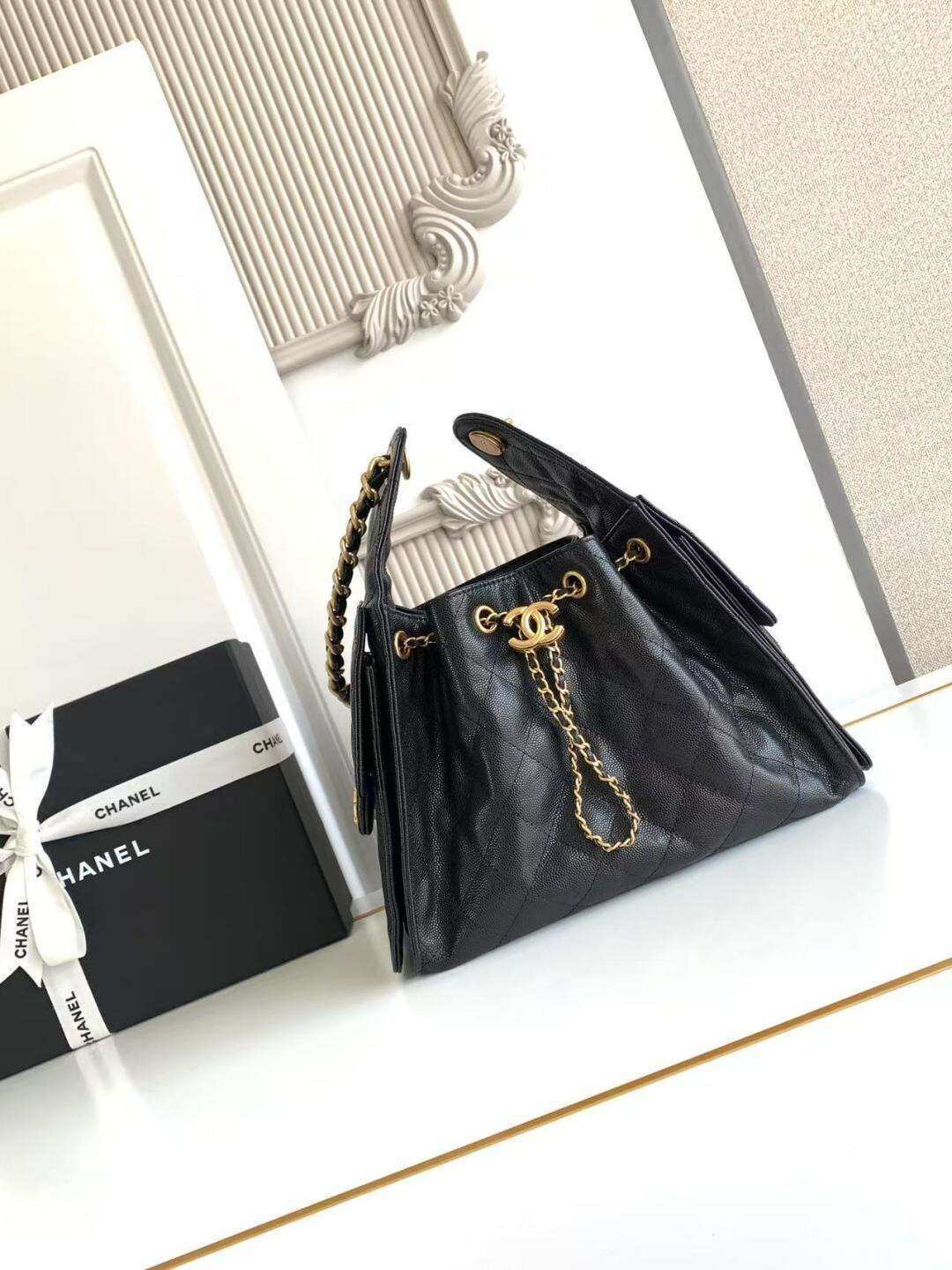 Bolsa Hobo  Chanel 25 Black