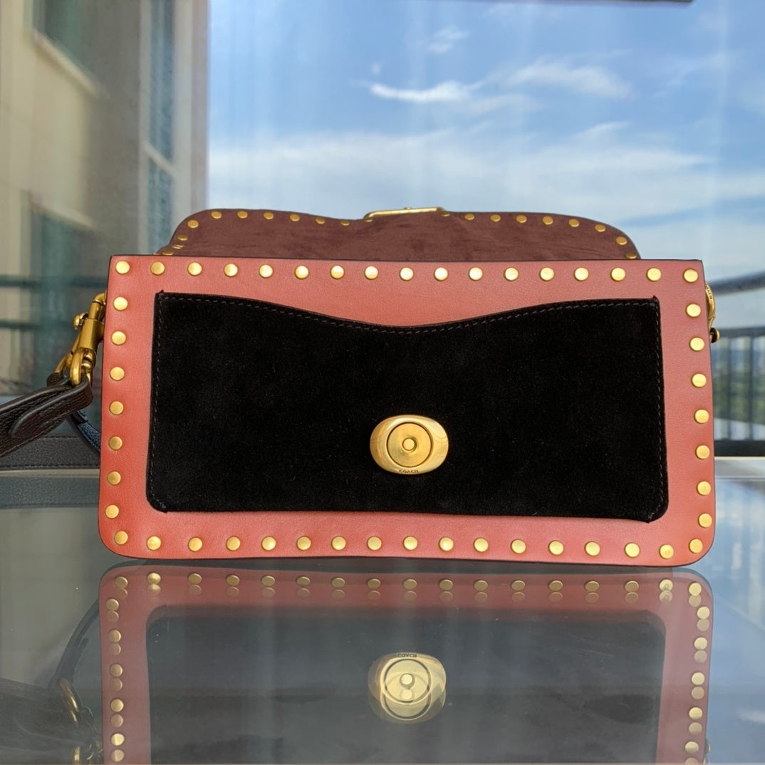 Tabby Shoulder Bag 26 with Rivets da Coach