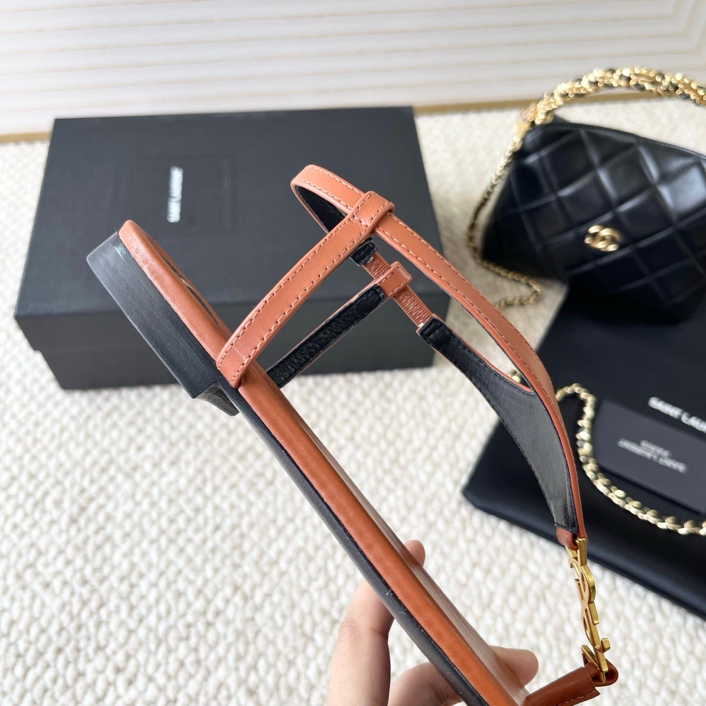 Saint Laurent Sandalia cassandra brown