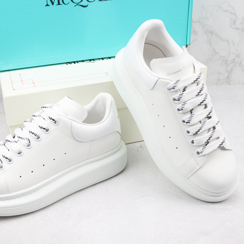 Alexander McQueen Branco