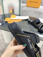 Sandália Louis Vuitton Trainer Mule Black / Yellow