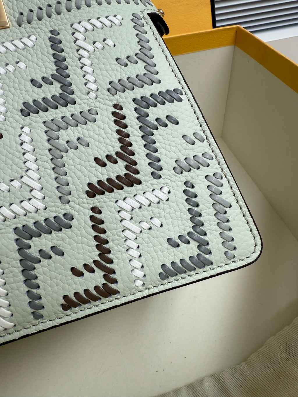 Fendi Peekaboo ISeeU FF Interlace