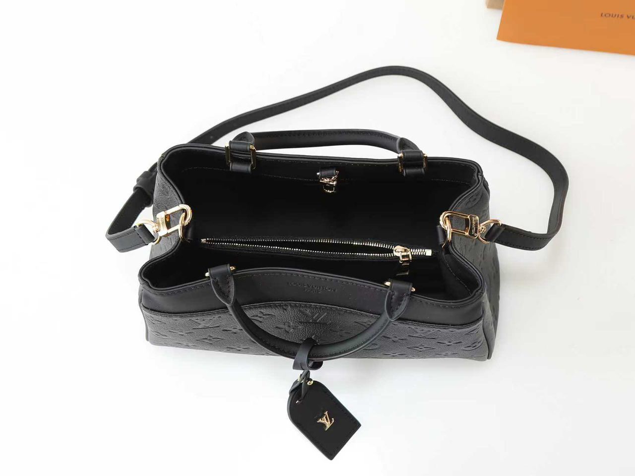 Louis Vuitton Avenue PM