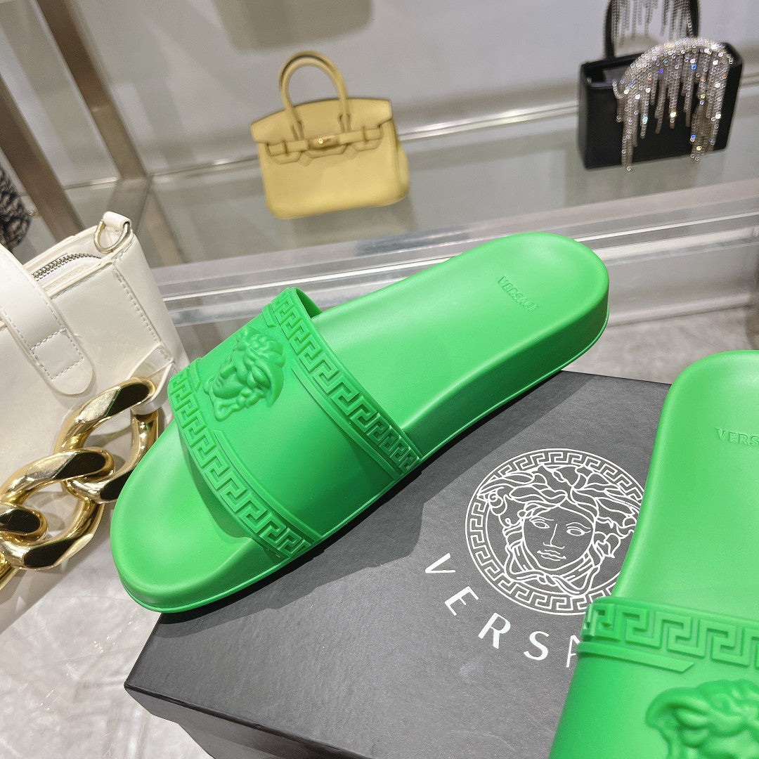 Versace Medusa Slide Borracha Verde.