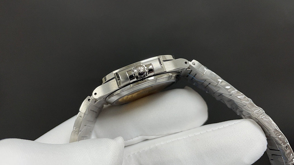 Patek Philippe Nautilus Ladies "Haute Joaillerie" Dark Gray Gradient Dial