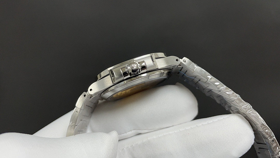 Patek Philippe Nautilus Ladies "Haute Joaillerie" Dark Gray Gradient Dial