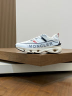Tênis Moncler Leave No Trace Off White