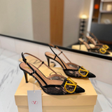 Scarpin Slingback VLogo Signature em Renda