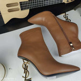 bota de cano curto Saint Laurent brown