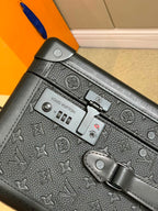 Louis Vuitton Horizon 55 Black